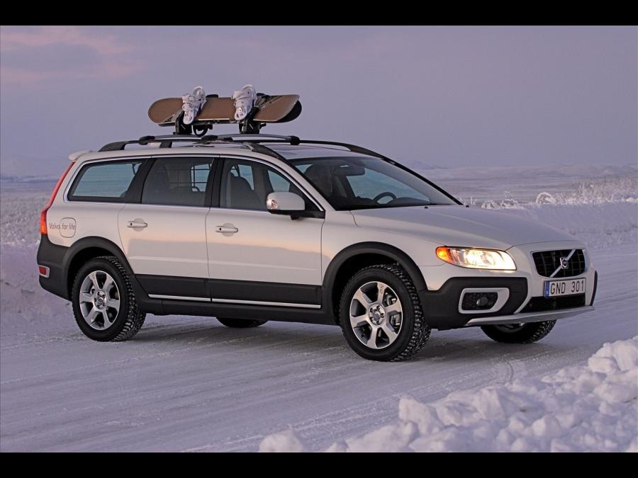  Volvo XC70 3.2 AWD 2008 года  (фото 22 из 68)
